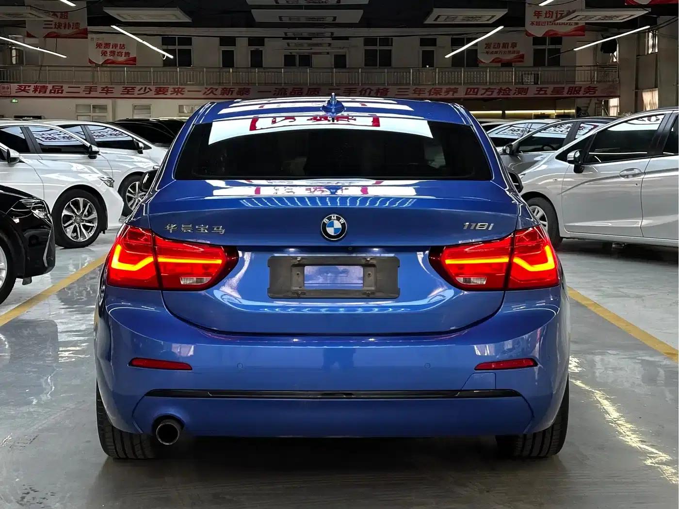 2017 BMW 1 Series 118i Design Package — миниатюра 6