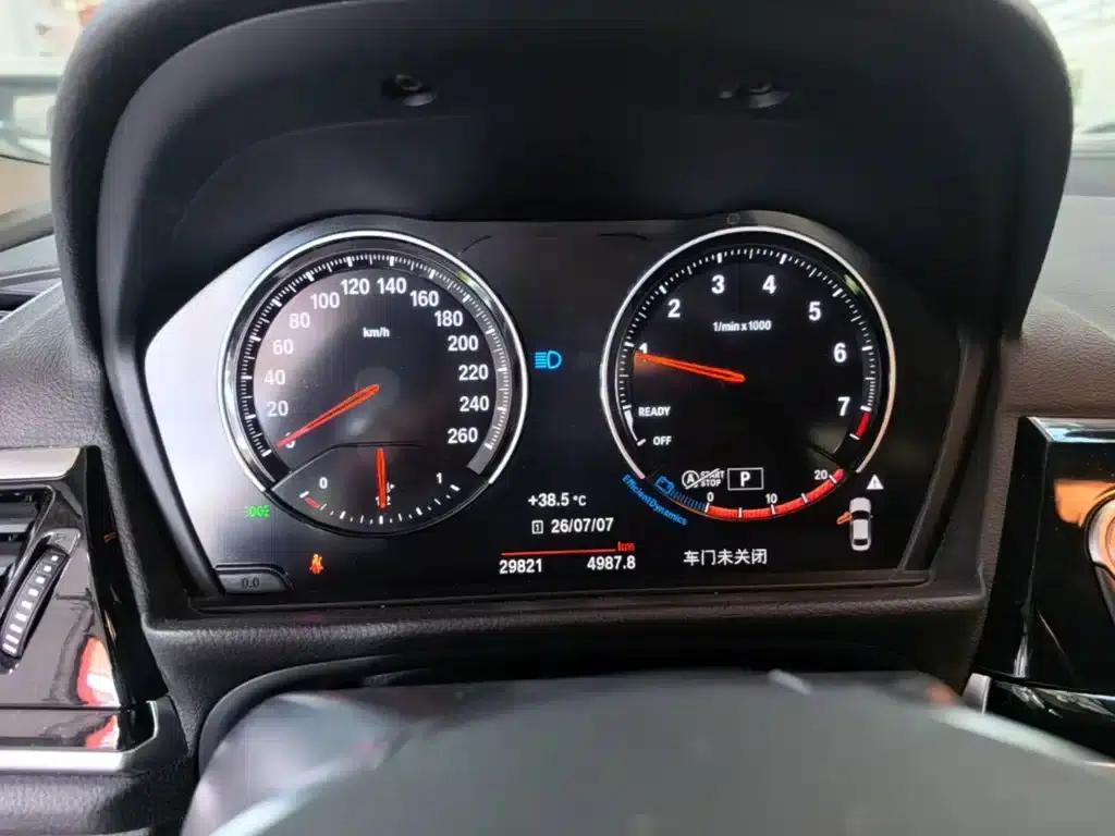 2023 BMW 1 Series 120i M Sport — миниатюра 12