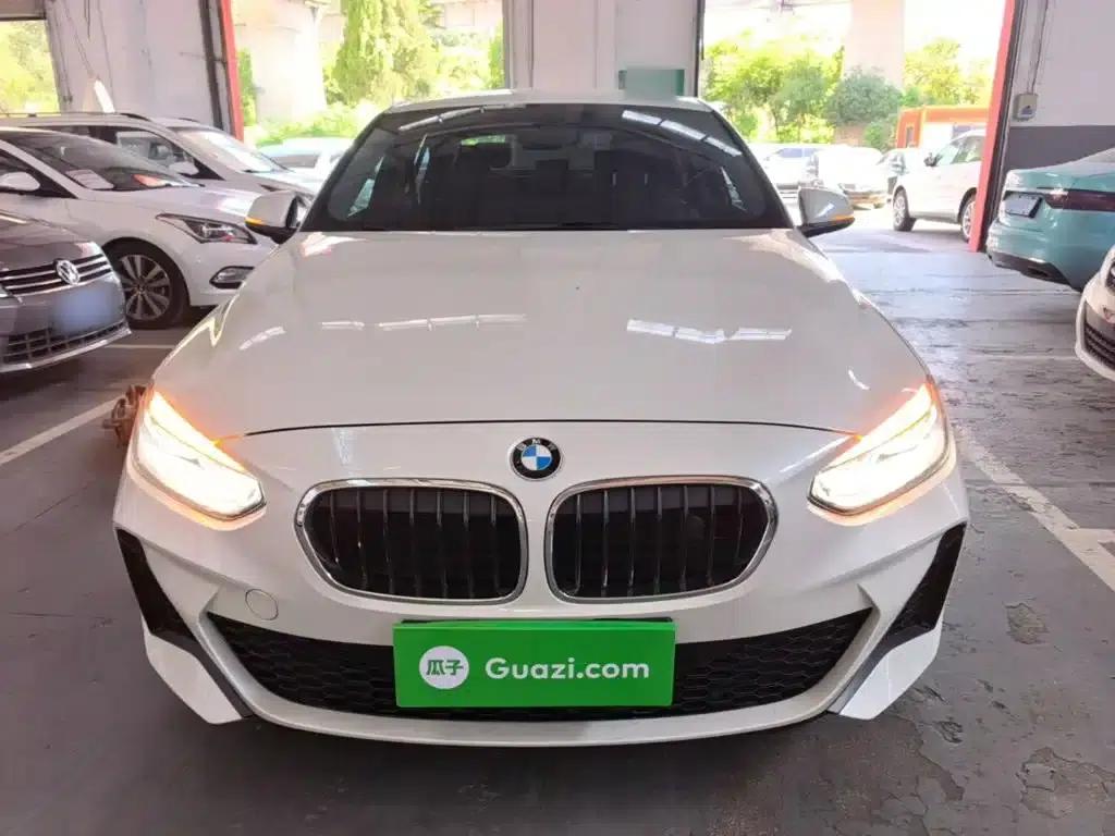 2023 BMW 1 Series 120i M Sport — миниатюра 3