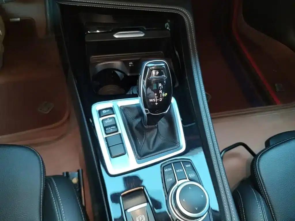 2021 BMW 1 Series 120i M Sport Shadow Edition — миниатюра 14