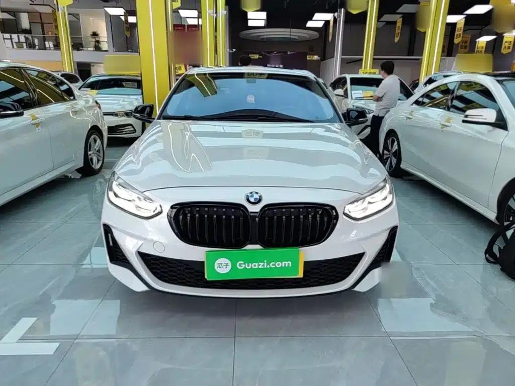2021 BMW 1 Series 120i M Sport Shadow Edition — миниатюра 3