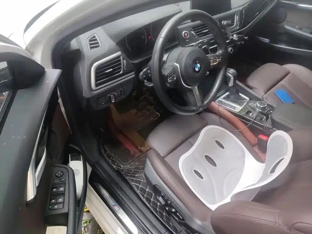 2019 BMW 1 Series 120i Leading M Sport Package — миниатюра 14