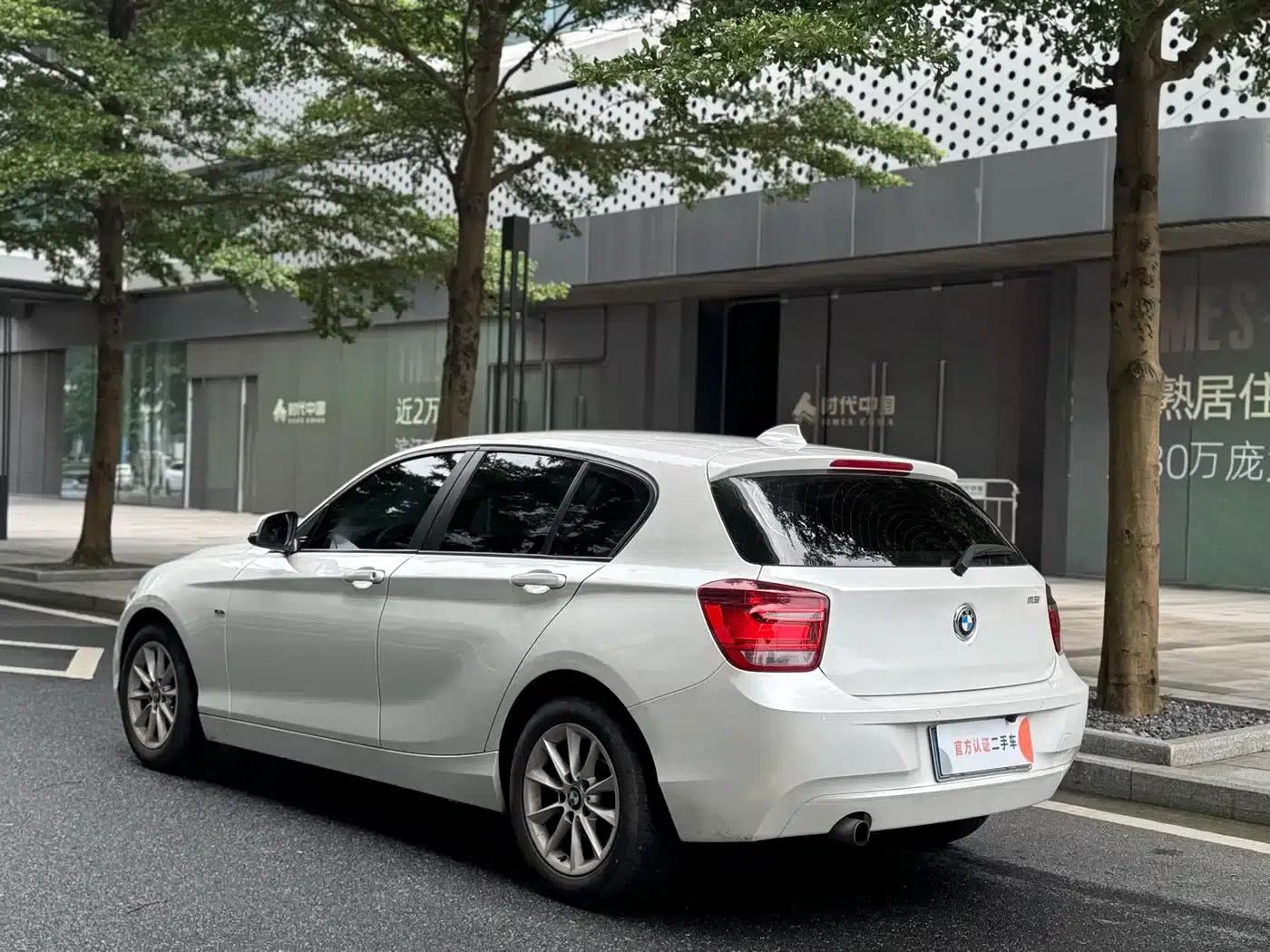 BMW 1 Series (Imported) 2013 Facelift 116i Leading Edition — миниатюра 6