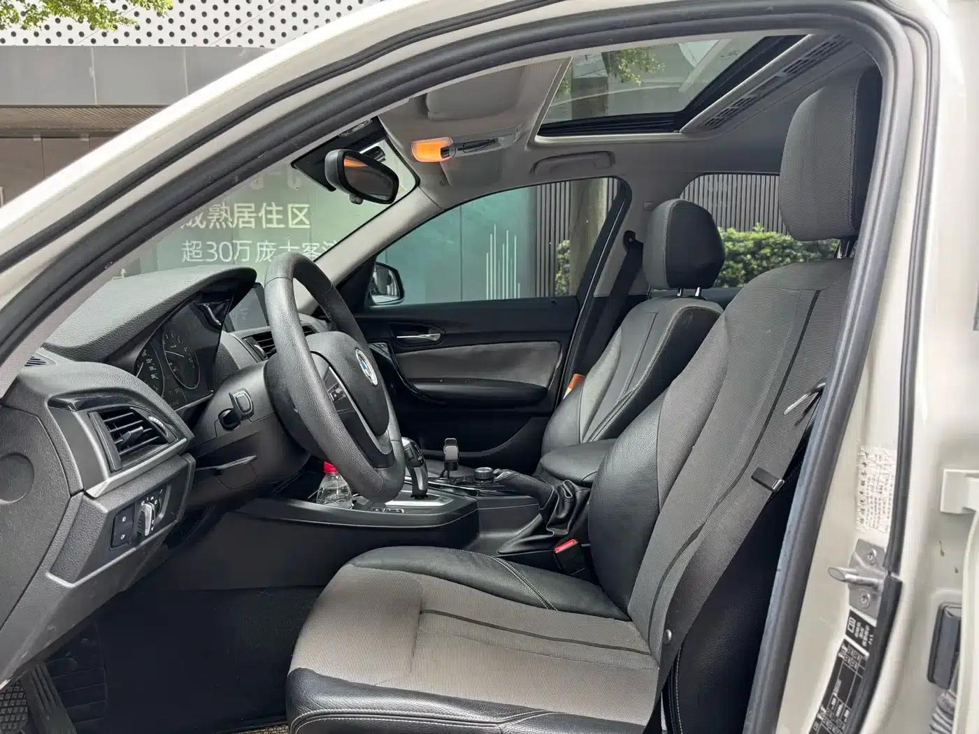 BMW 1 Series (Imported) 2013 Facelift 116i Leading Edition — миниатюра 7