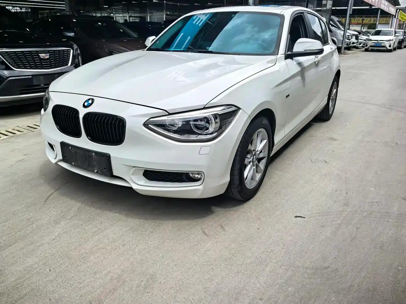 2013 BMW 1 Series (Imported) Facelift 116i Urban Edition — миниатюра 1