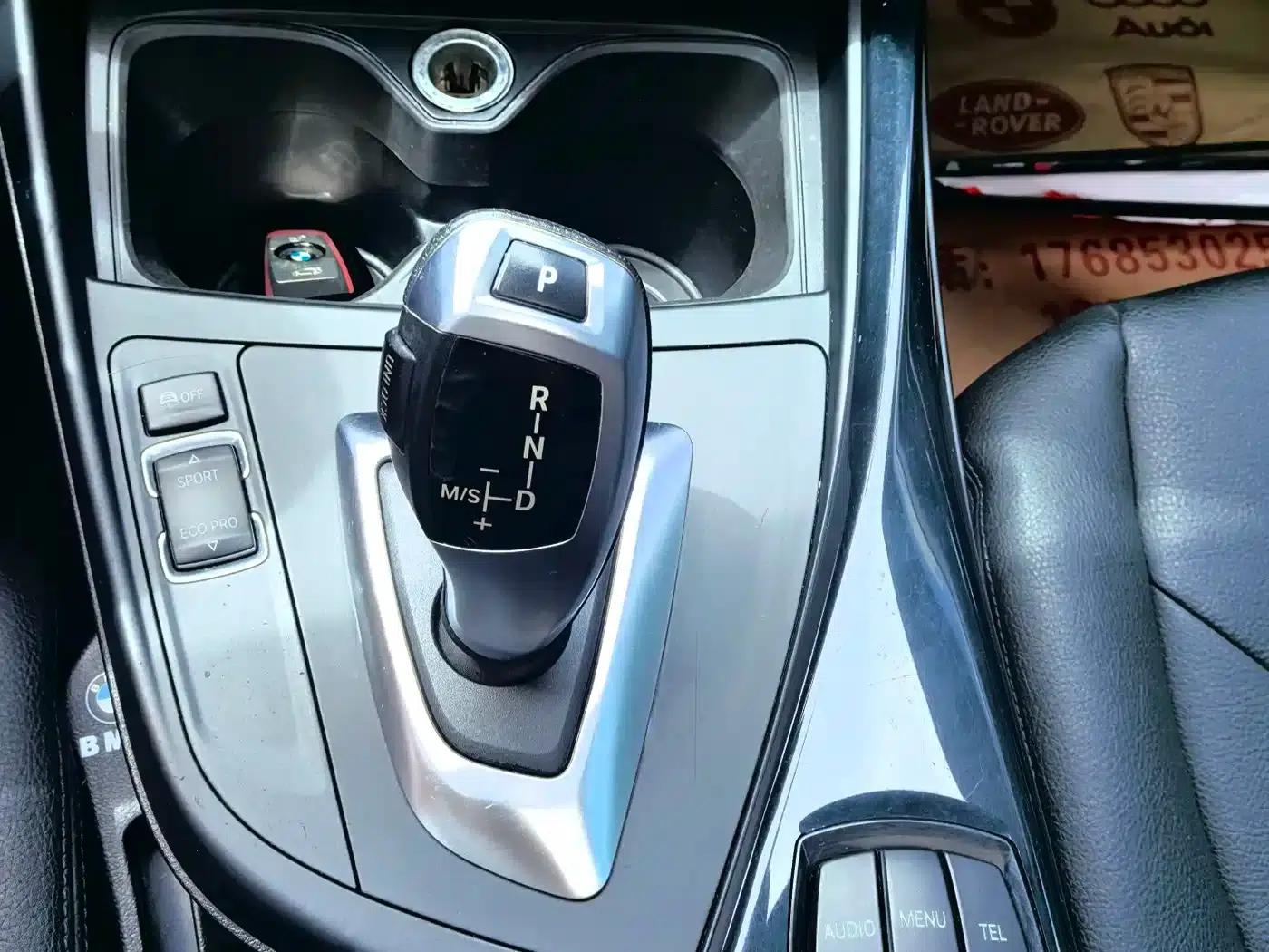 2013 BMW 1 Series (Imported) Facelift 116i Urban Edition — миниатюра 14