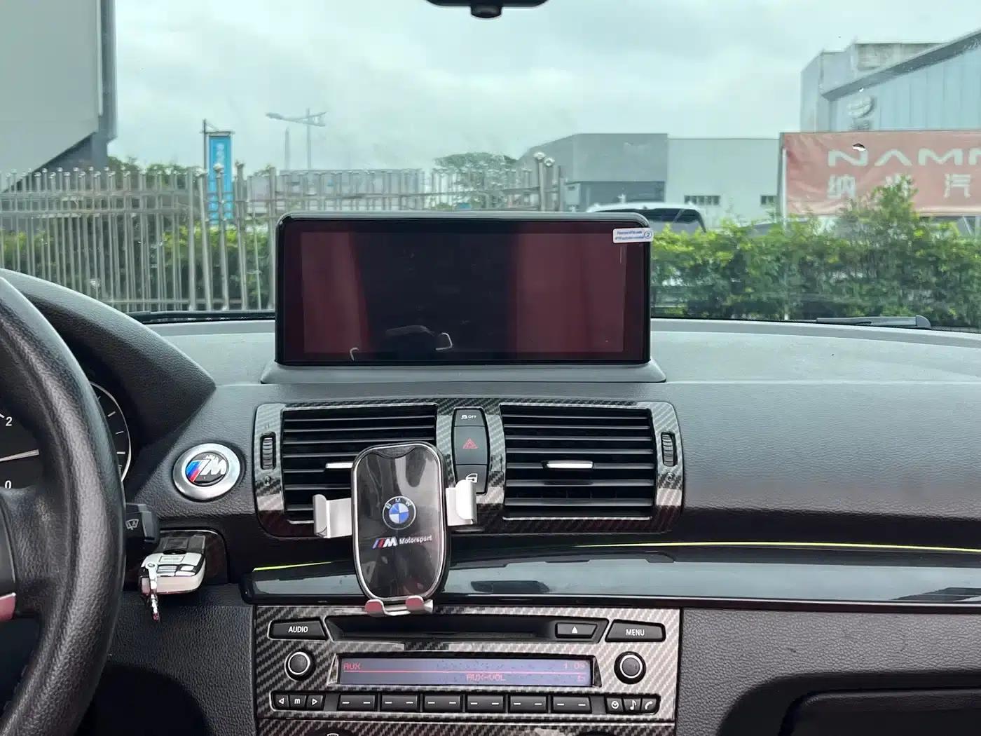 2011 BMW 1 Series 120i Convertible (Imported) — миниатюра 11