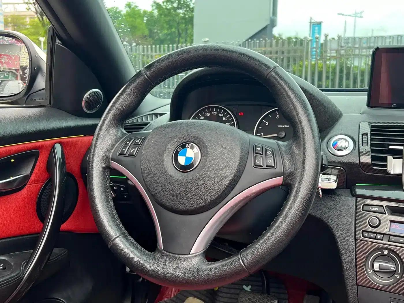 2011 BMW 1 Series 120i Convertible (Imported) — миниатюра 9