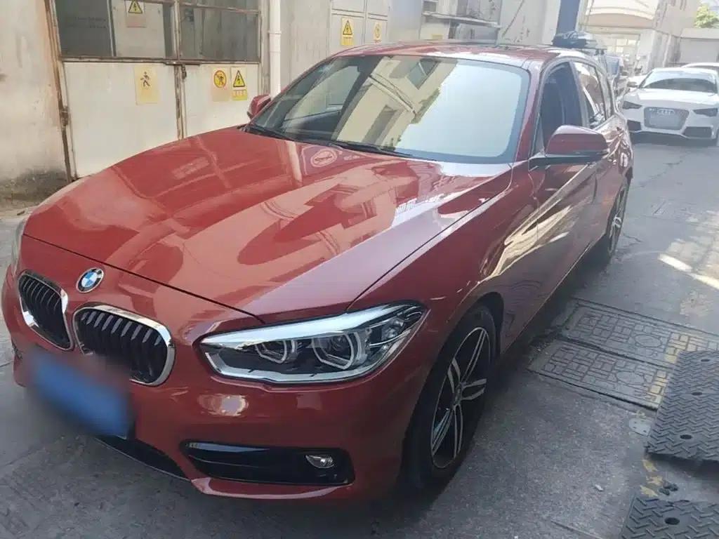 BMW 1 Series (Imported) 2018 118i Sport Design Package — миниатюра 1