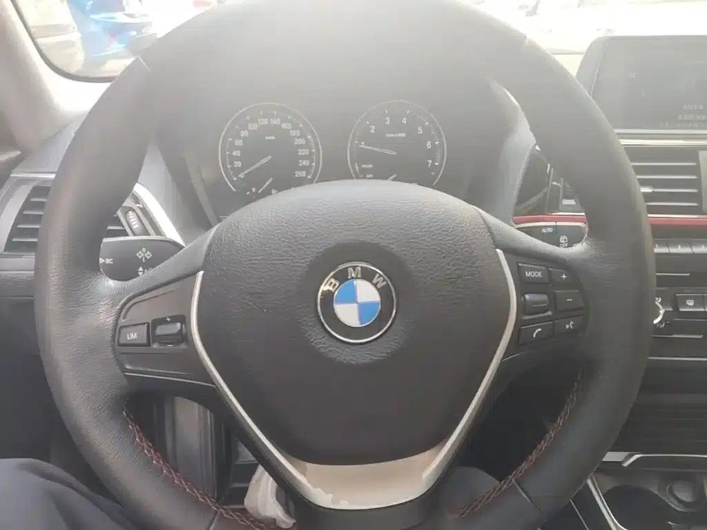 BMW 1 Series (Imported) 2018 118i Sport Design Package — миниатюра 11