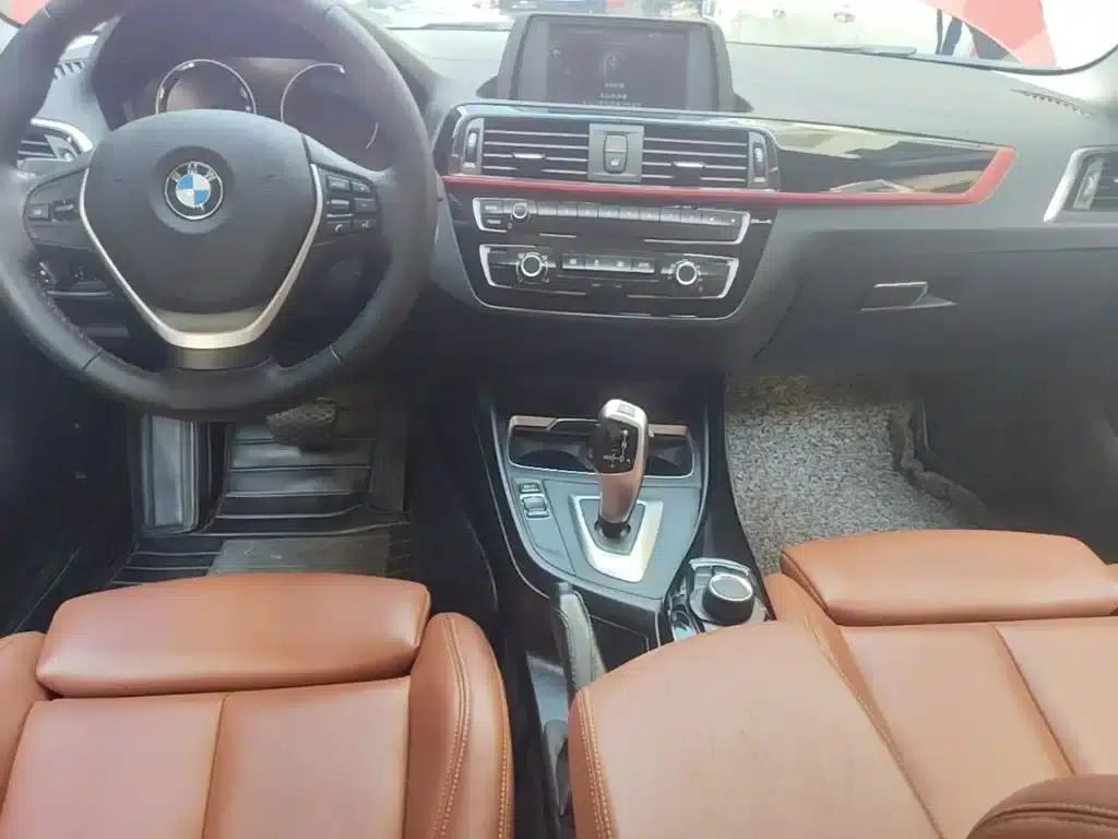 BMW 1 Series (Imported) 2018 118i Sport Design Package — миниатюра 10