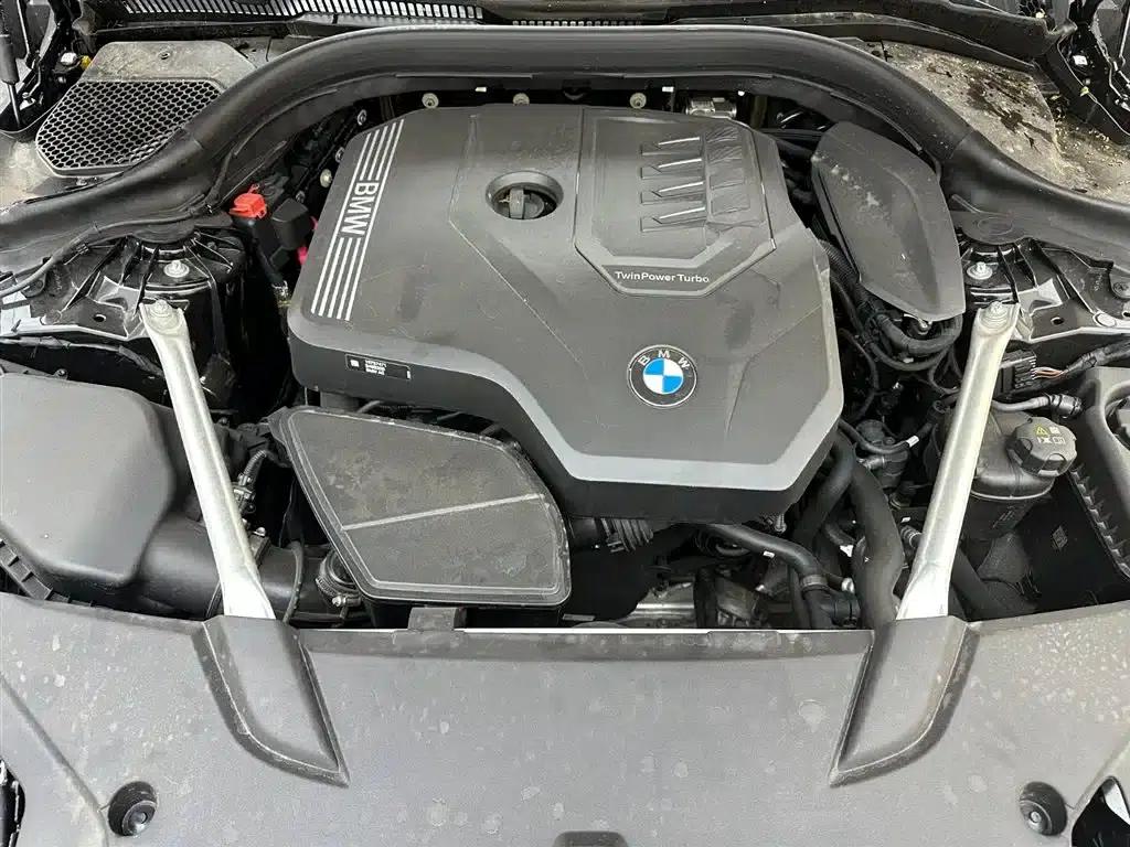 2022 BMW 6 Series GT 630i Luxury Design Package — миниатюра 17