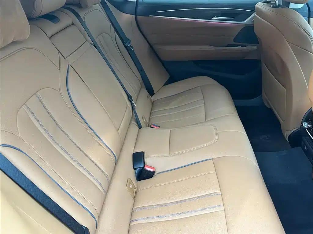2022 BMW 6 Series GT 630i Luxury Design Package — миниатюра 10