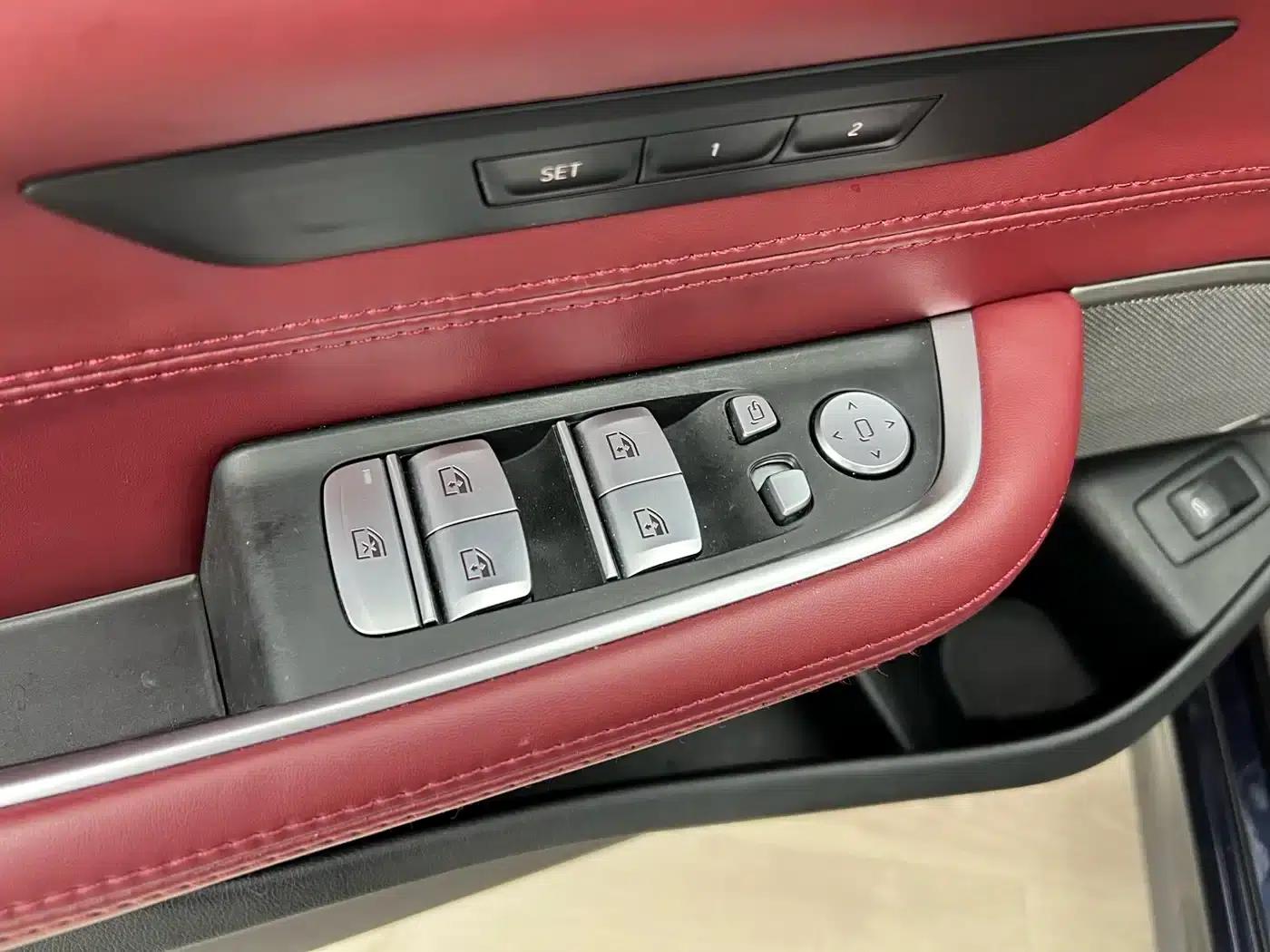 2021 BMW 6 Series GT 630i M Sport Package — миниатюра 19
