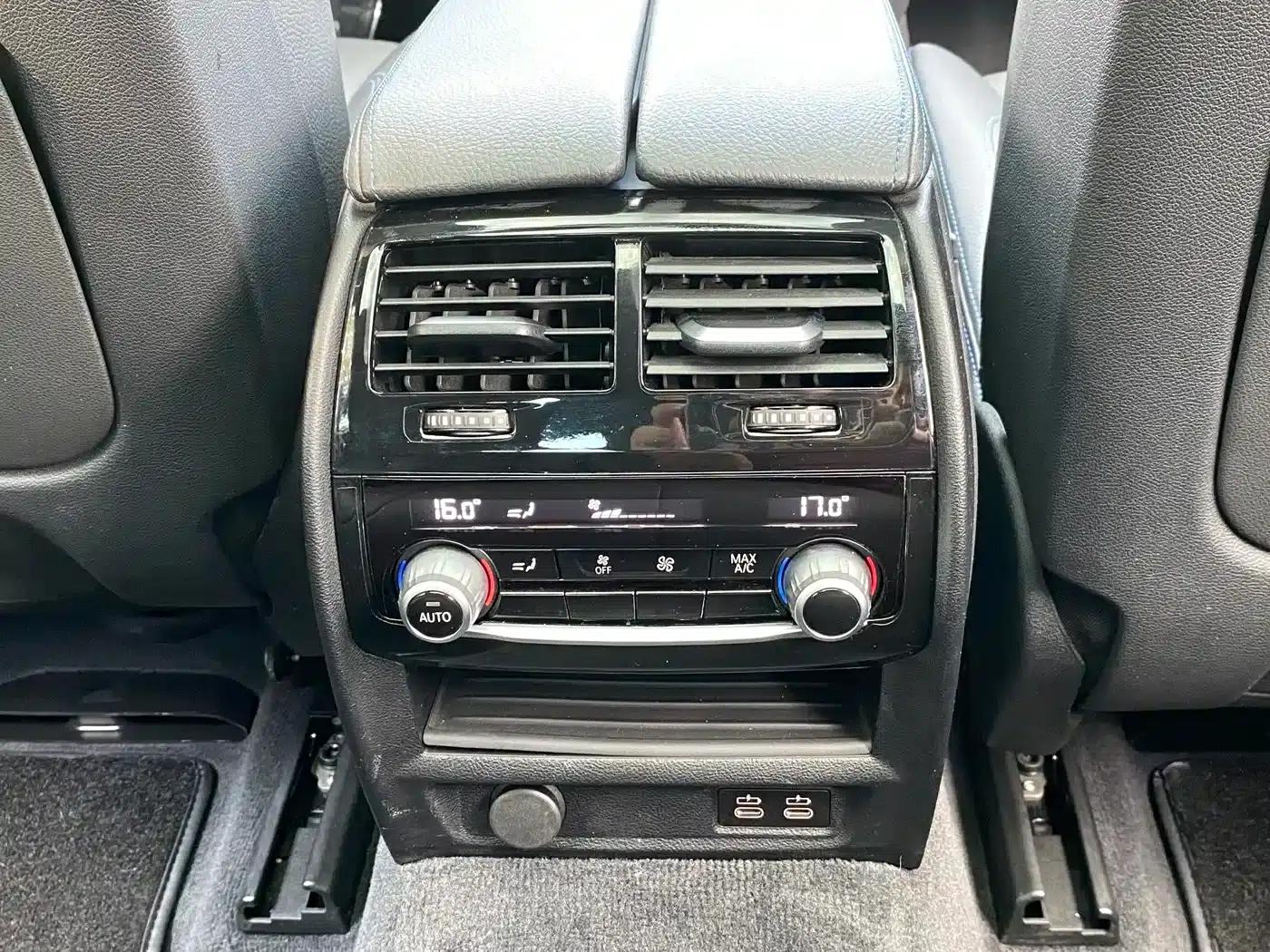 2021 BMW 6 Series GT Facelift 630i M Sport Package — миниатюра 18