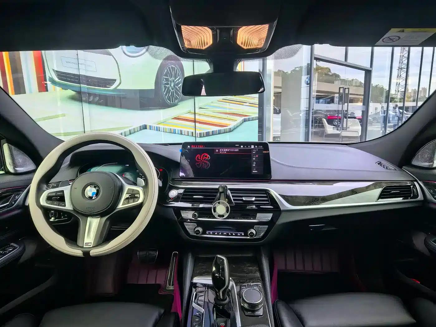 2021 BMW 6 Series GT Facelift 630i M Sport Package — миниатюра 5