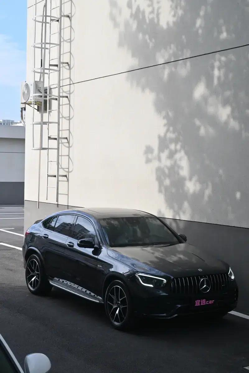 Mercedes-Benz GLC Coupe AMG 2022 AMG GLC 43 4MATIC Coupe SUV — миниатюра 3