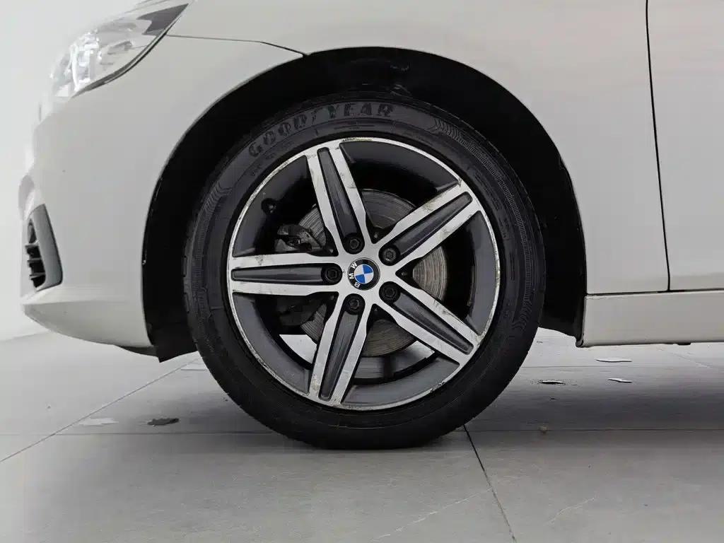 2015 BMW 2 Series Gran Tourer 218i Sport Design Package (Imported) — миниатюра 17