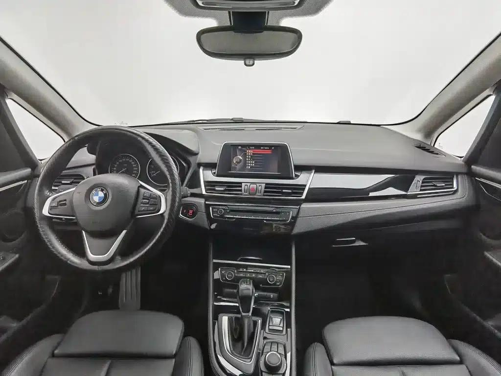 2015 BMW 2 Series Gran Tourer 218i Sport Design Package (Imported) — миниатюра 5
