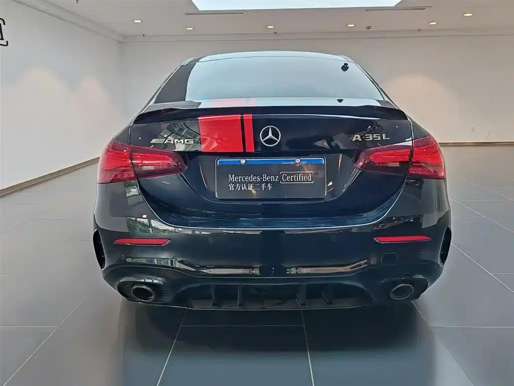 2025 Mercedes-Benz A-Class AMG A 35 L 4MATIC — миниатюра 4