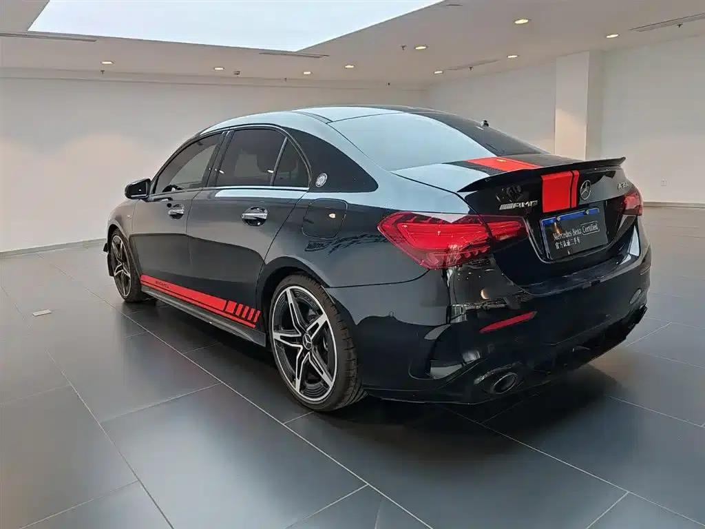 2025 Mercedes-Benz A-Class AMG A 35 L 4MATIC — миниатюра 5
