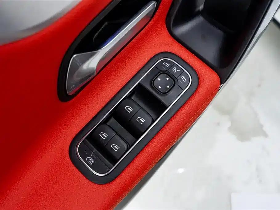2024 Mercedes-Benz A-Class AMG Facelift AMG A 35 L 4MATIC — миниатюра 26