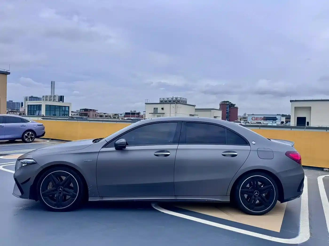 2024 Mercedes-Benz A-Class AMG A 35 L 4MATIC — миниатюра 3
