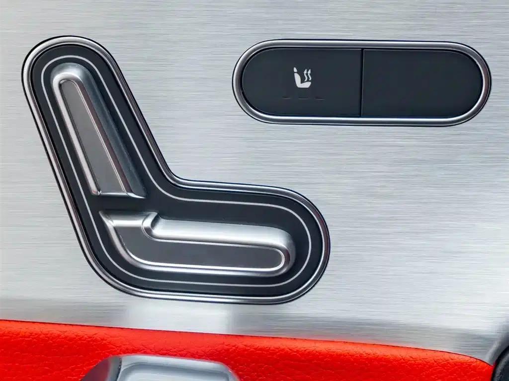 2024 Mercedes-Benz A-Class AMG A 35 L 4MATIC — миниатюра 20