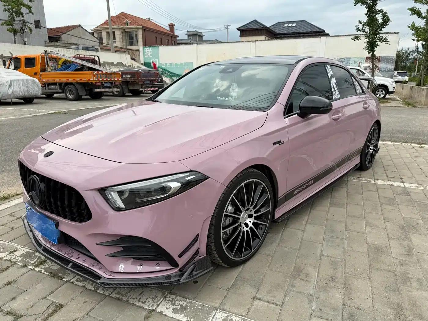 2022 Mercedes-Benz A-Class AMG A 35 L 4MATIC — миниатюра 1