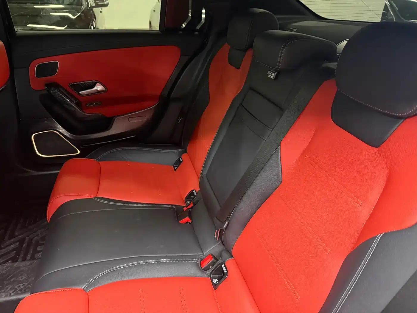 2024 Mercedes-Benz A-Class AMG A 35 L 4MATIC — миниатюра 6
