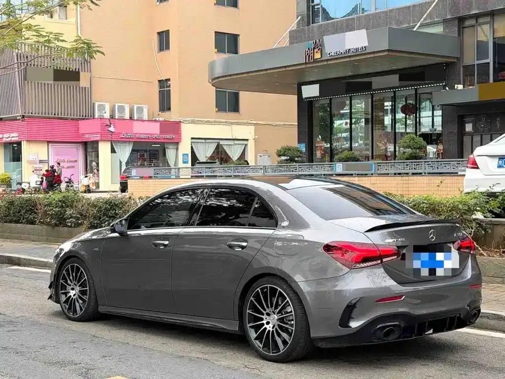 2022 Mercedes-Benz A-Class AMG A 35 L 4MATIC — миниатюра 13