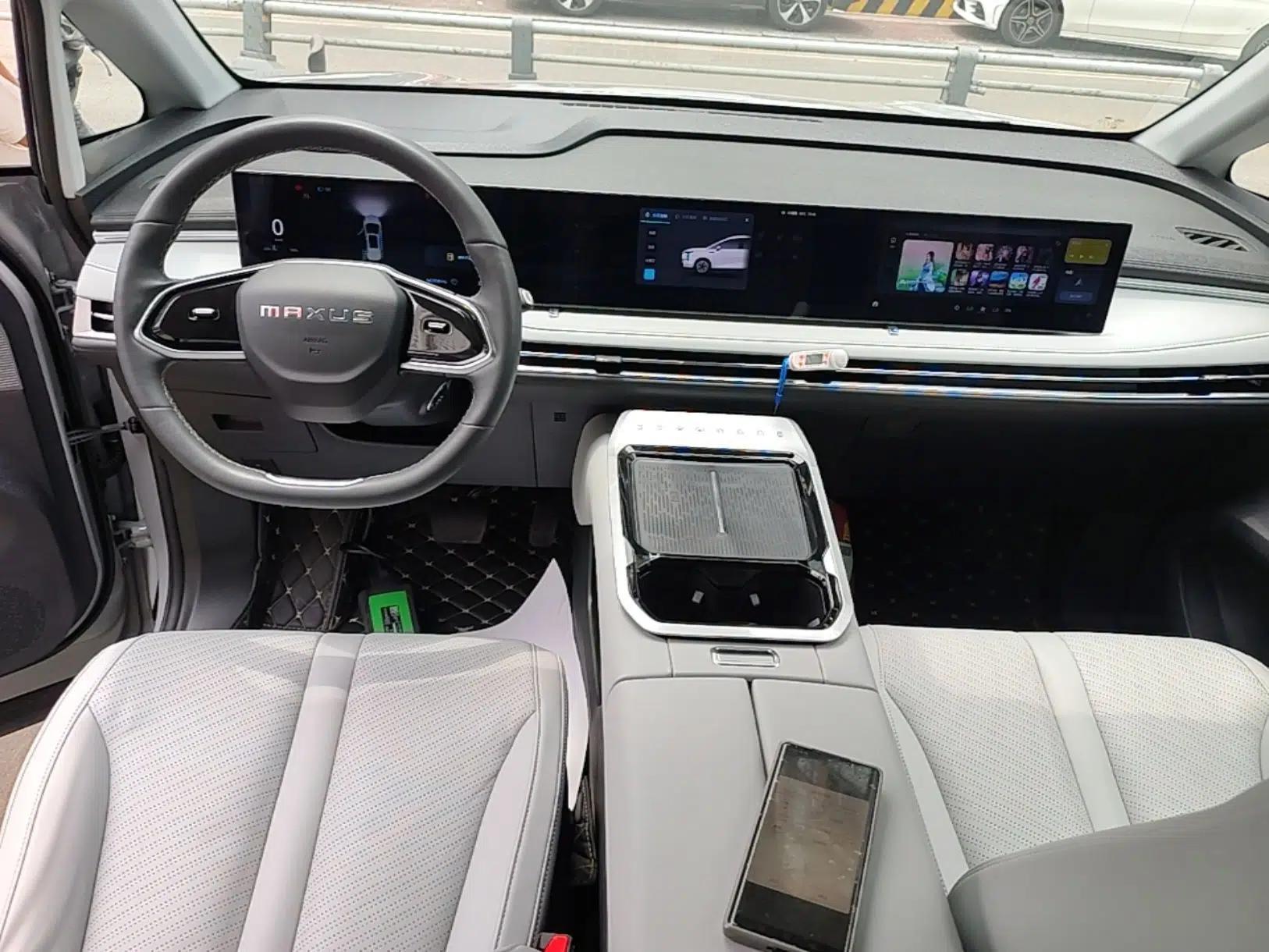 SAIC MAXUS Dajia 7 2024 Super Hybrid Ultra-Long Range Flagship Edition — миниатюра 17