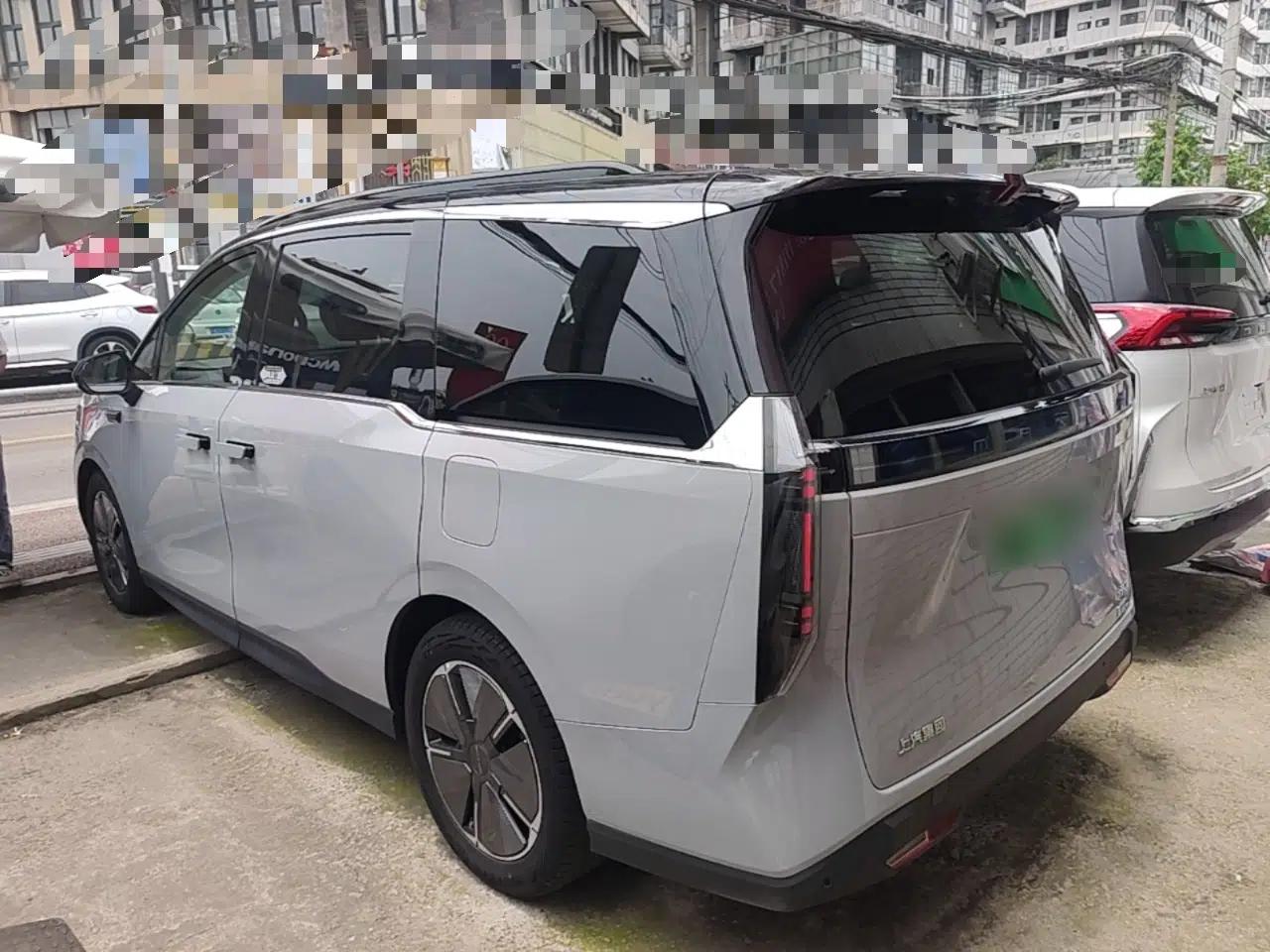SAIC MAXUS Dajia 7 2024 Super Hybrid Ultra-Long Range Flagship Edition — миниатюра 4