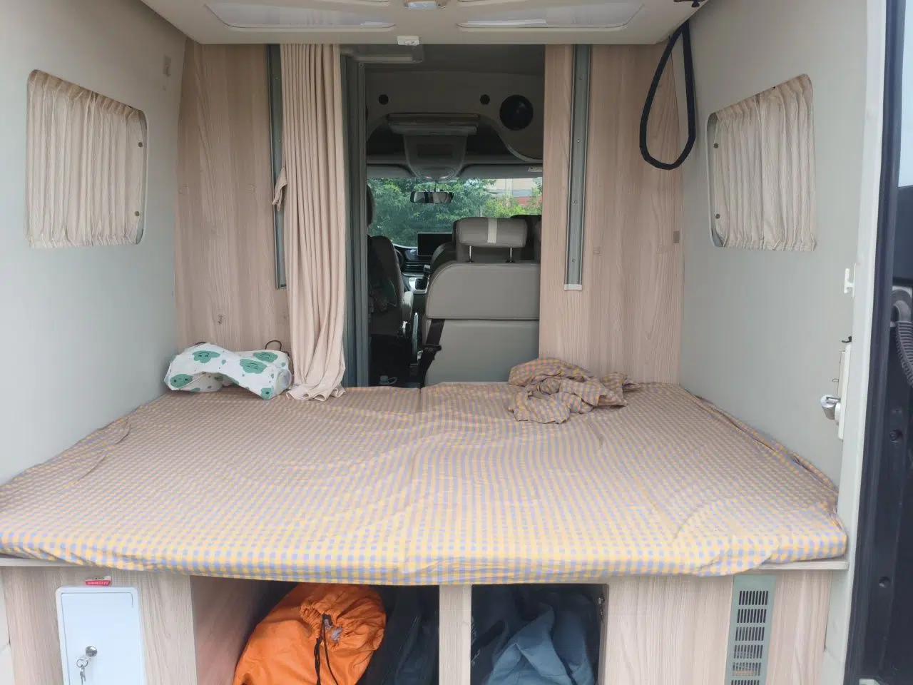 SAIC MAXUS Xintu V90 2022 SAIC Maxus V90, 2.0-liter automatic, 5-seat diesel-powered compact motorhome — миниатюра 19