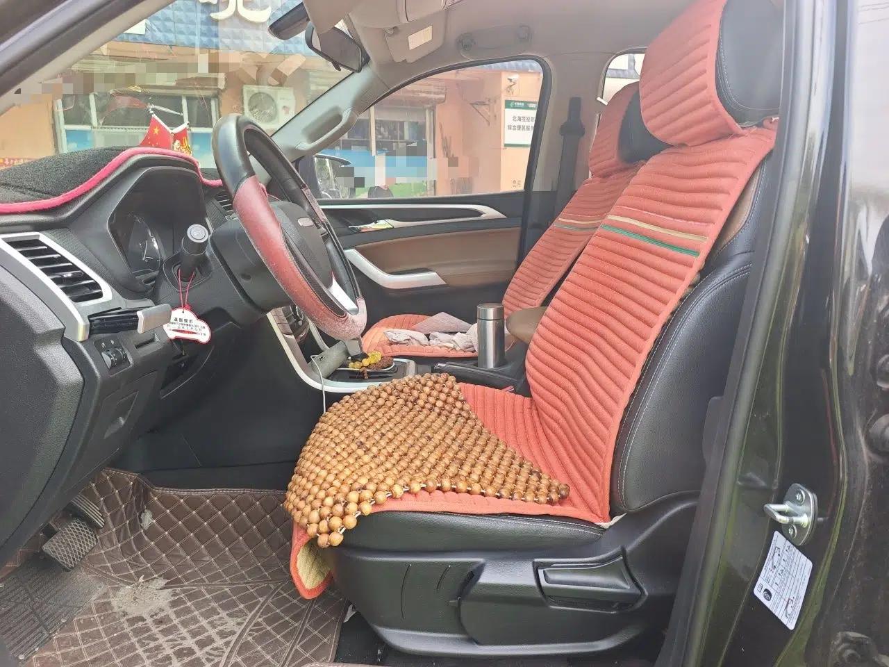SAIC MAXUS T70 2021 2.0T Diesel Automatic Two-Wheel Drive Elite Version with Long Bed and High Ground Clearance — миниатюра 15