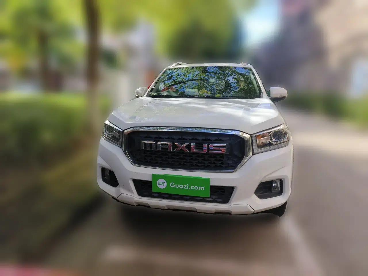 SAIC MAXUS T70 2021 2.0T Diesel Automatic 4x4 Advanced Version with Long Bed and High Ground Clearance — миниатюра 2