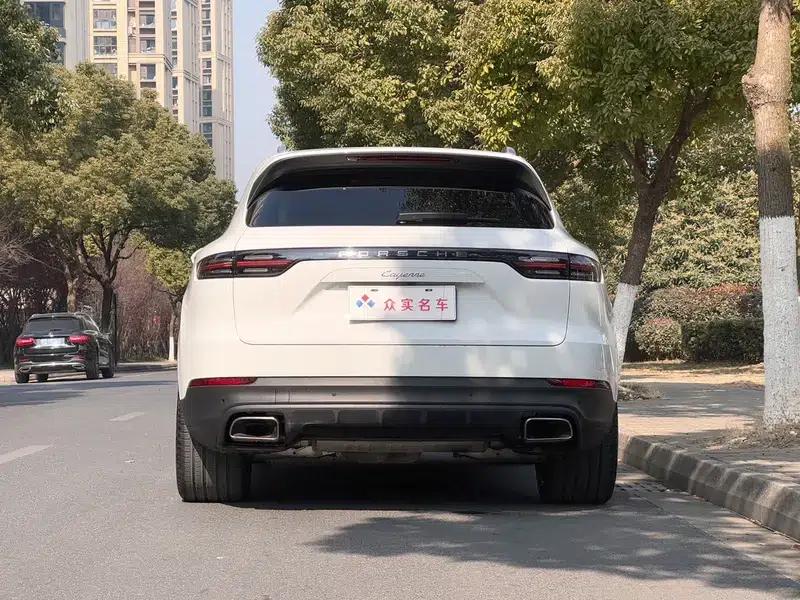 2022 Cayenne 3.0T Automatic AWD 5-Seater Factory Custom Edition — миниатюра 6