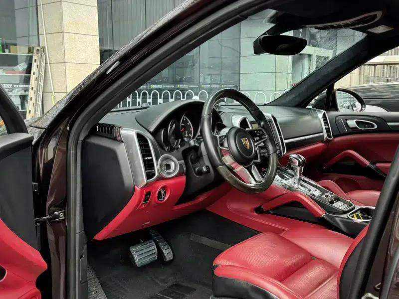 Cayenne 2015 Cayenne Turbo 4.8T — миниатюра 9