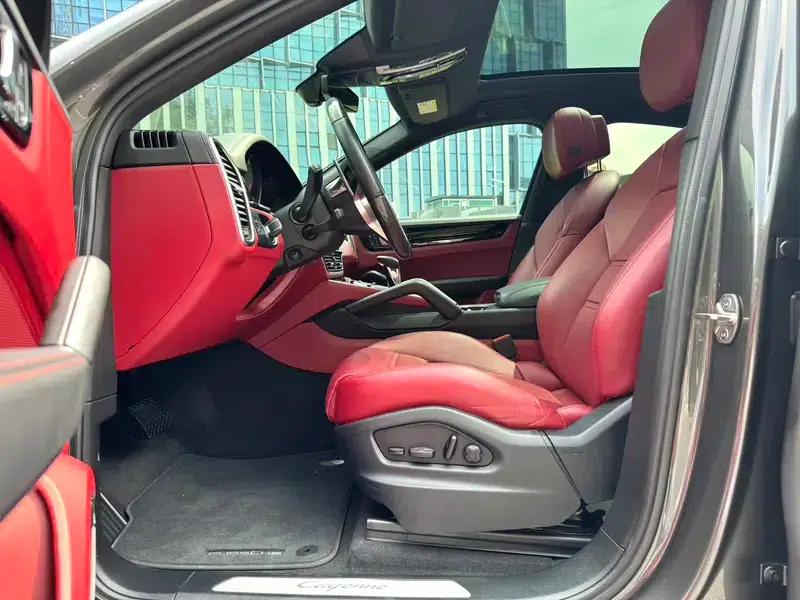 Cayenne Coupé 2019 Cayenne Coupé 3.0T — миниатюра 24