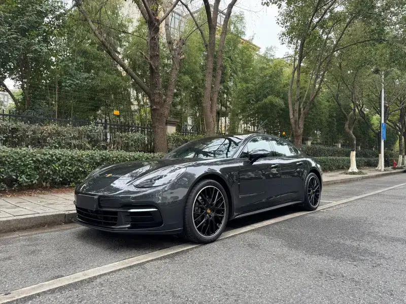 2017 Panamera 3.0T — миниатюра 1