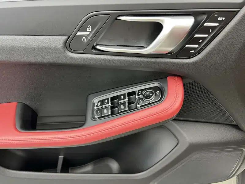 2021 Macan 2.0T — миниатюра 30