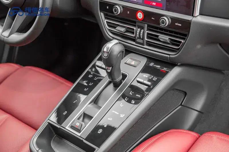 2023 Macan 2.0T — миниатюра 18