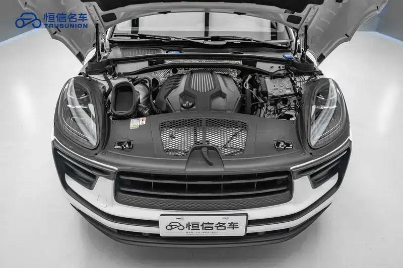 2023 Macan 2.0T — миниатюра 8