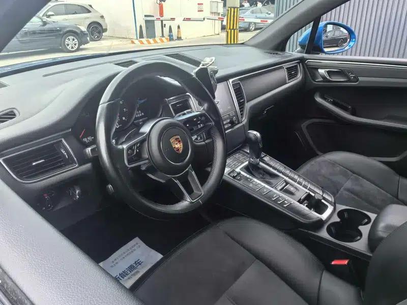 2017 Macan 2.0T — миниатюра 16