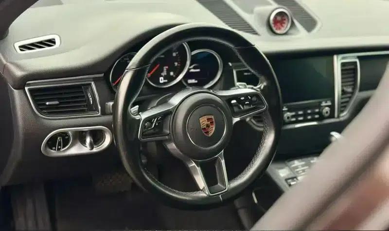 2017 Macan 2.0T — миниатюра 10