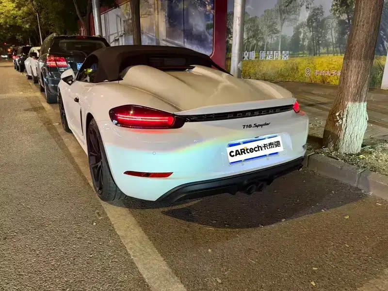 Porsche 718 Spyder 2.0T (2021 model) — миниатюра 2