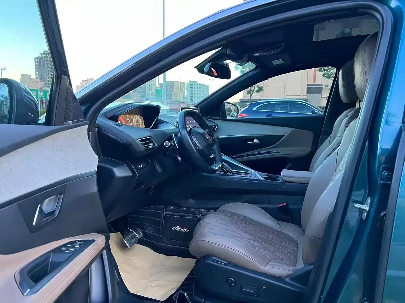 Peugeot 5008 2017 380THP 7-seater Luxury GT Edition — миниатюра 14