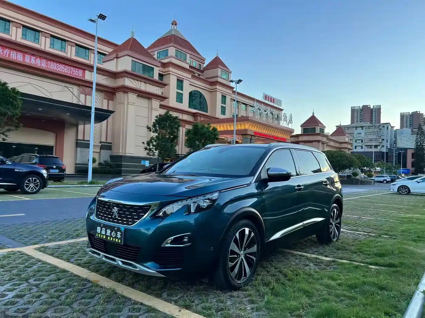 Peugeot 5008 2017 380THP 7-seater Luxury GT Edition — миниатюра 3