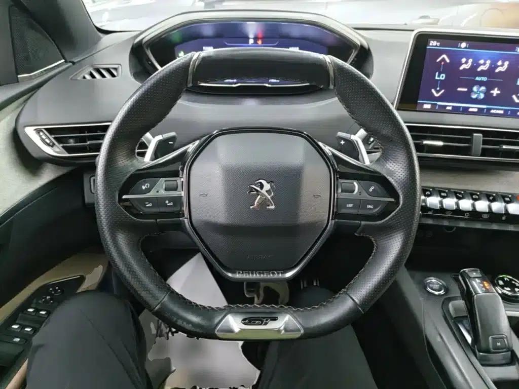 Peugeot 5008 2017 380THP 7-seater Luxury GT Edition — миниатюра 11