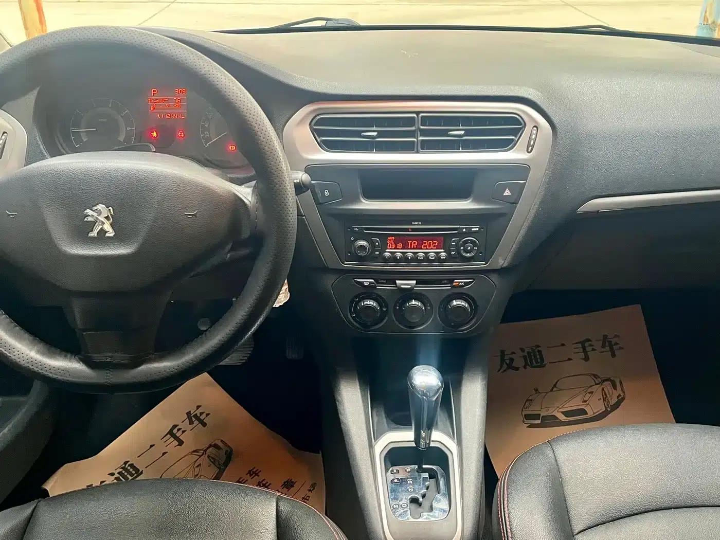 Peugeot 301 2014 1.6L Automatic Comfort Edition — миниатюра 12
